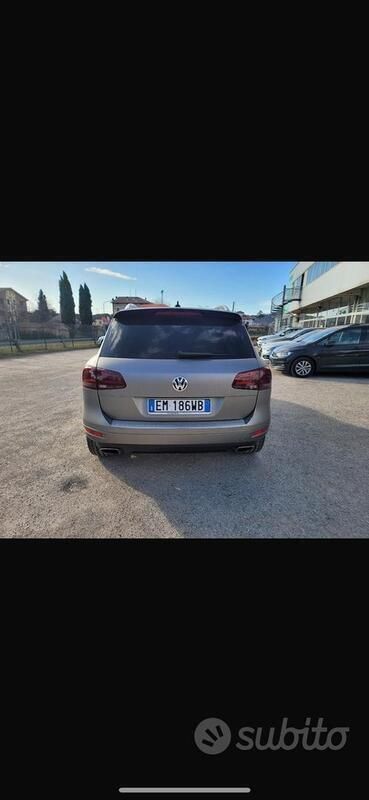 Usata 2012 VW Touareg SUV | 13.500 € (Buon prezzo) - Immagine 1/4