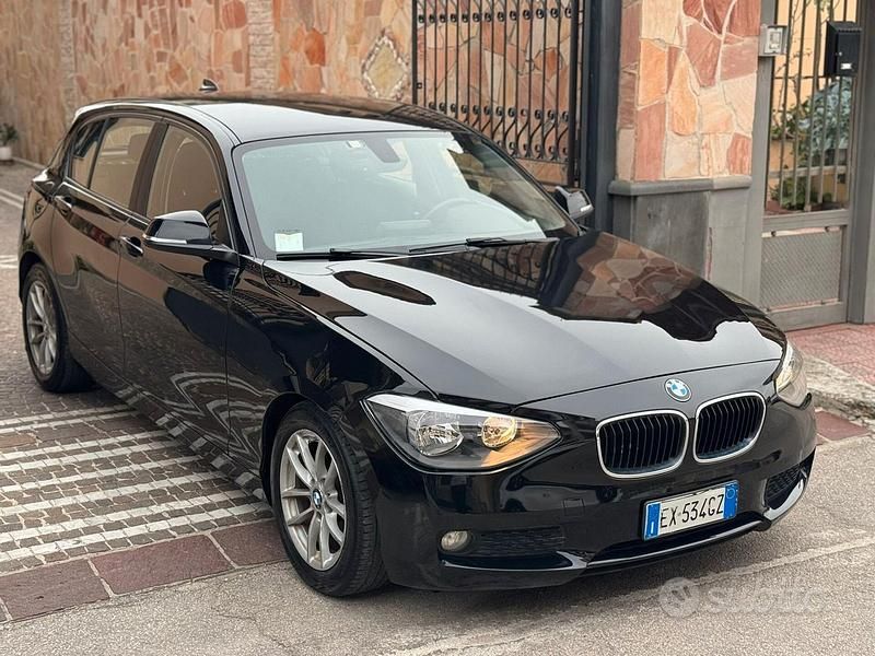 Usata BMW 116 Efficient Dynamics 116 CV (85 kW) 2014 Nero Utilitaria