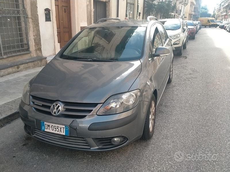 Usata VW Golf Plus Cross 105 CV (77 kW) 2008 Grigio Monovolume