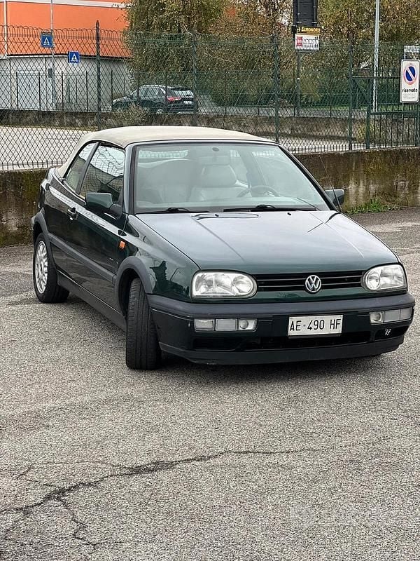 Verde Usata 1994 VW Golf Cabriolet Cabrio | 2500 € - Immagine 1/4