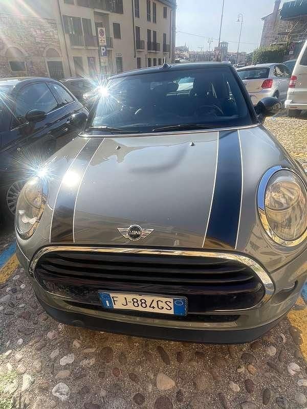 Usata Mini Cooper D Cabriolet 116 CV (85 kW) 2017 Grigio Cabrio