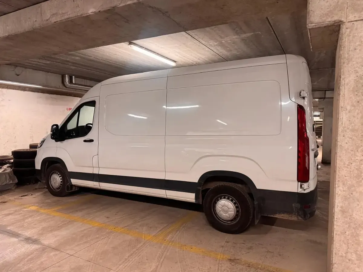 Usata Maxus V90 150 CV (110 kW) 2024 Blanc white Furgone
