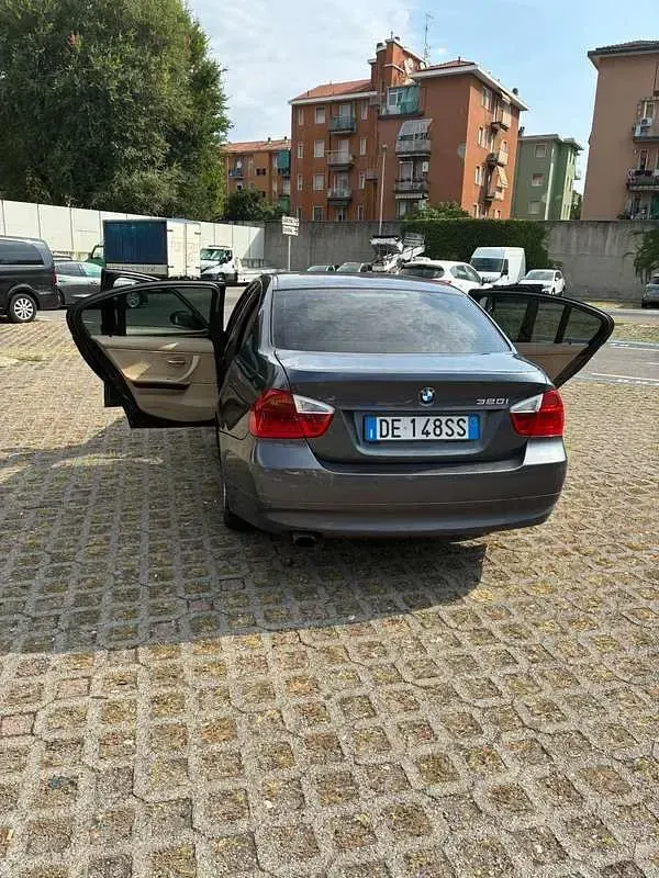 Usata BMW 320 150 CV (110 kW) 2006 Berlina