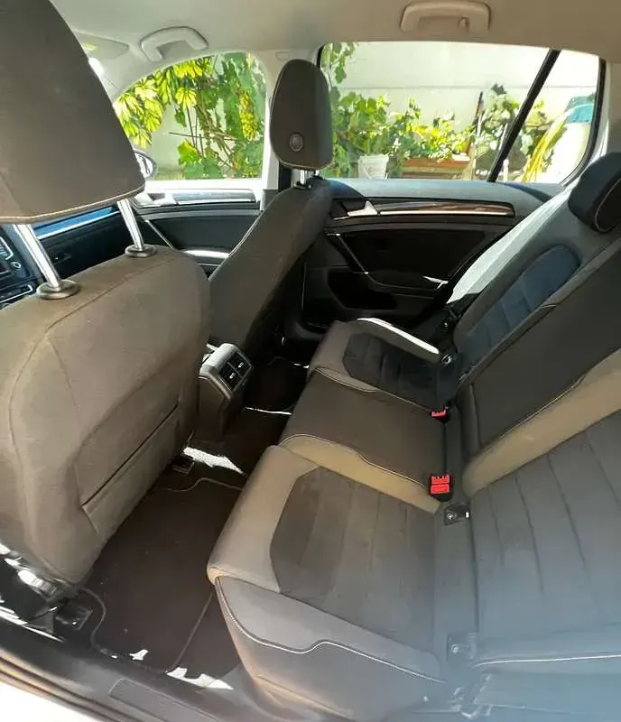 Usata VW Golf VII Highline 110 CV (80 kW) 2016 Bianco Berlina