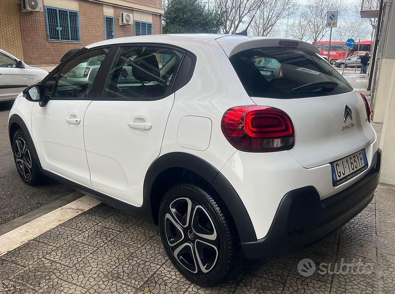 Usata Citroën C3 Shine 102 CV (75 kW) 2022 Bianco Utilitaria