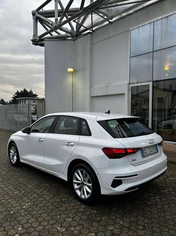 Usata Audi A3 Business 110 CV (80 kW) 2022 Bianco Berlina
