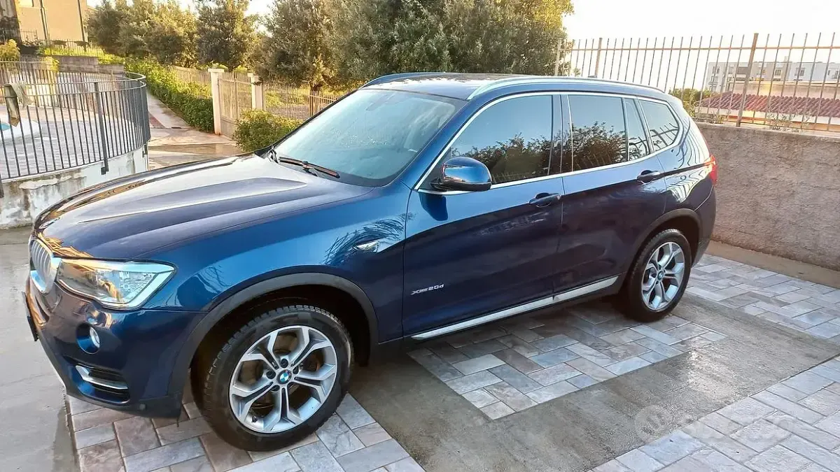 Usata BMW X3 xLine 190 CV (139 kW) 2017 Bluazzurro SUV