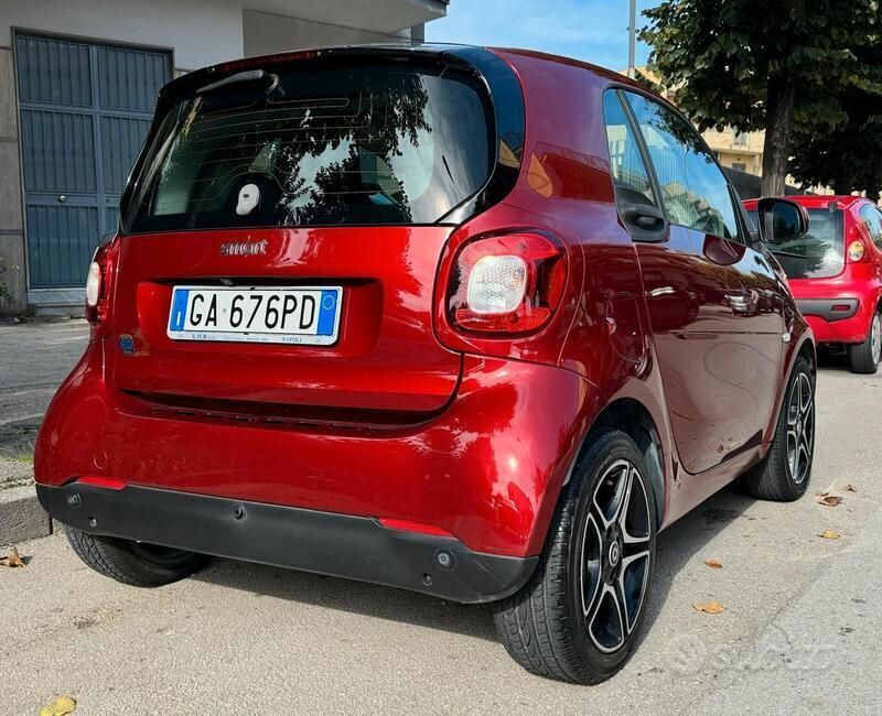 Usata Smart ForTwo Electric Drive Passion 41 kW (56 CV) 2020 Nero Coupé