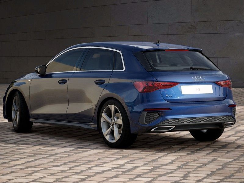 Usato 2022 Audi A3 Sportback 2.0 Diesel 116 CV (32.900 €)