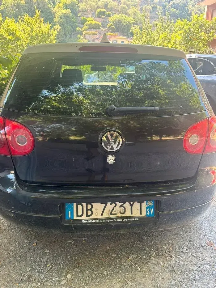 Usata VW Golf IV 105 CV (77 kW) 2006 Berlina