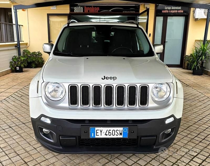 Usata Jeep Renegade Limited 140 CV (102 kW) 2015 SUV