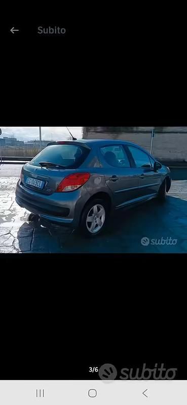 Usata Peugeot 207 70 CV (51 kW) 2010 Grigio Berlina