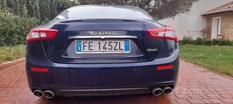Usata Maserati Ghibli 250 CV (183 kW) 2016 Blu Berlina