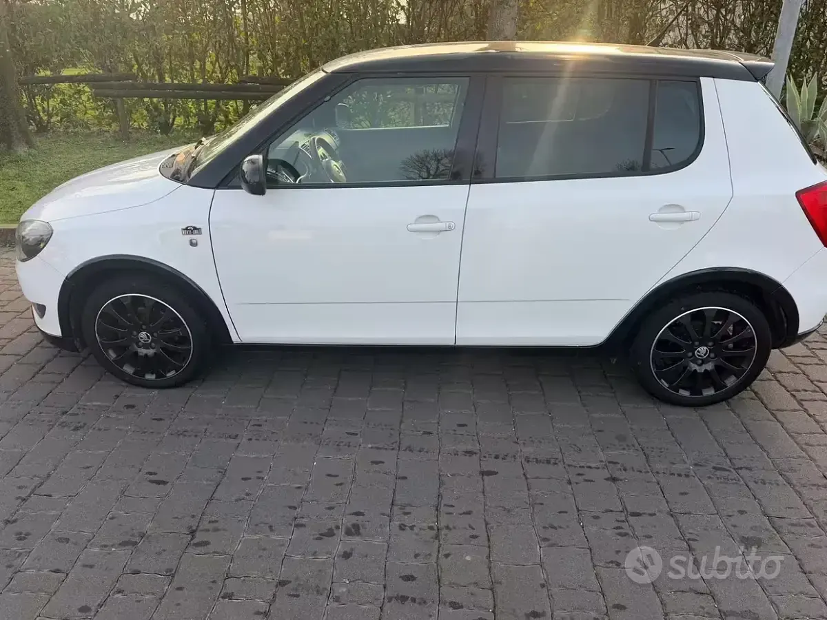 Usata Skoda Fabia Monte Carlo 75 CV (55 kW) 2014 Bianco Berlina