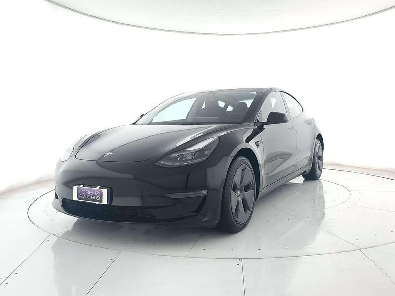 Usata Tesla Model 3 152 kW (208 CV) 2021 Nero pastello Berlina