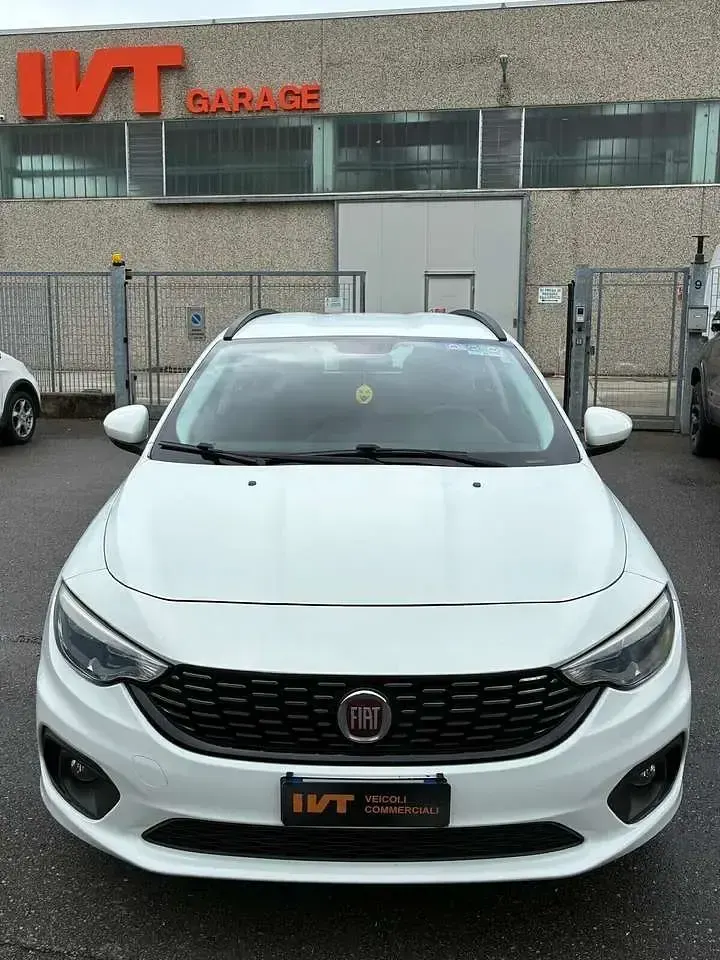 Usata Fiat Tipo Business 95 CV (69 kW) 2017 Bianco Station wagon