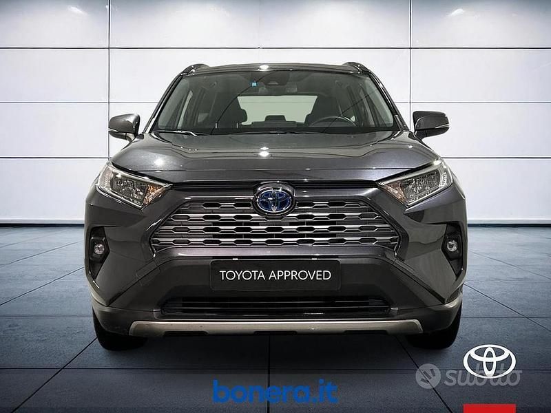 Usata Toyota RAV4 Hybrid Active 218 CV (160 kW) 2022 Grigio SUV