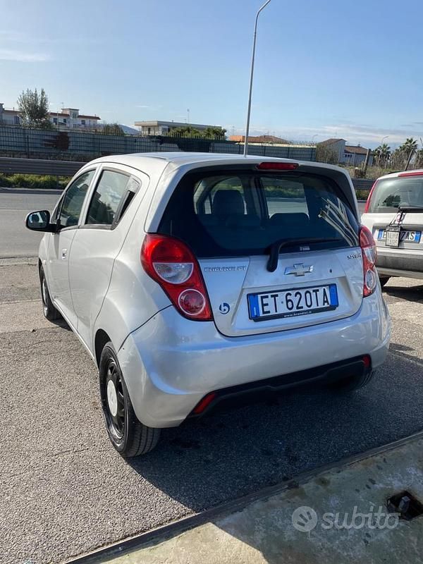 Usata Chevrolet Spark LS 68 CV (50 kW) 2014 Grigio Utilitaria