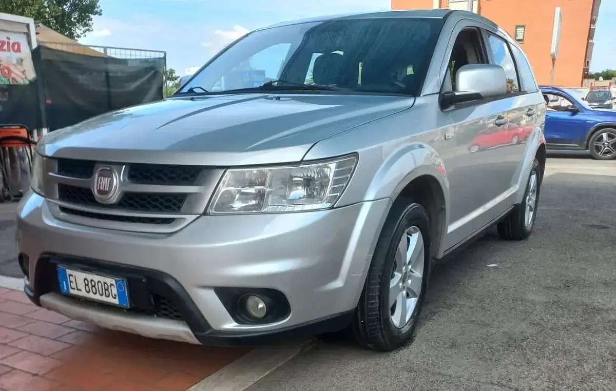 Usata Fiat Freemont 140 CV (102 kW) 2011 SUV