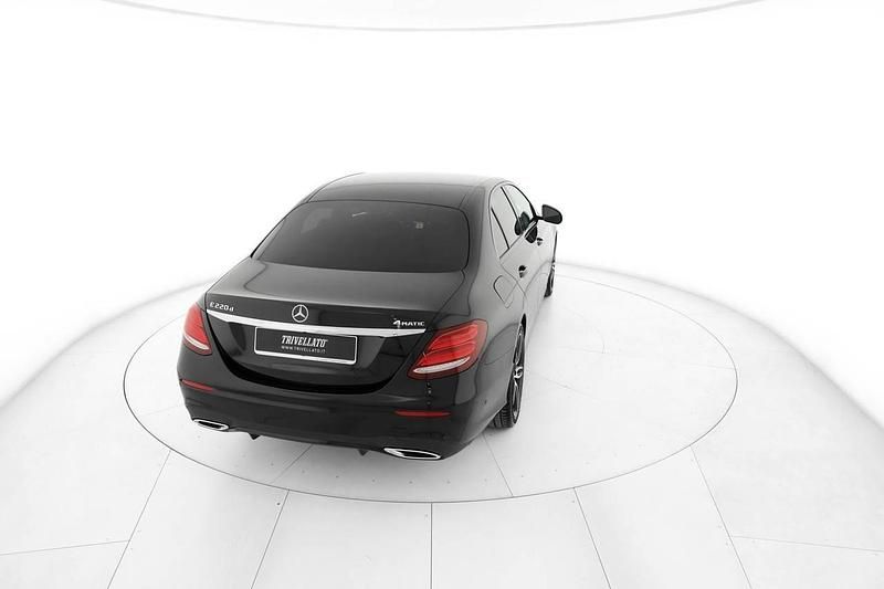 Occasion Mercedes E220 Premium 194 ch (142 kW) 2021 Noir Berline