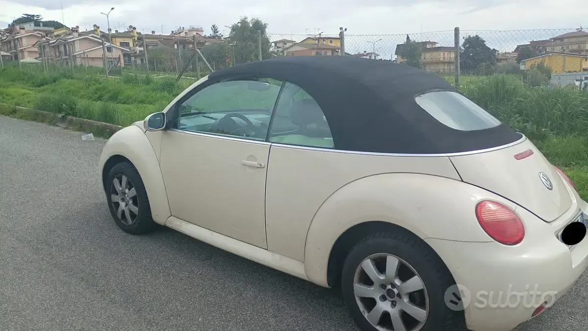 Usata VW New Beetle 75 CV (55 kW) 2005 Utilitaria