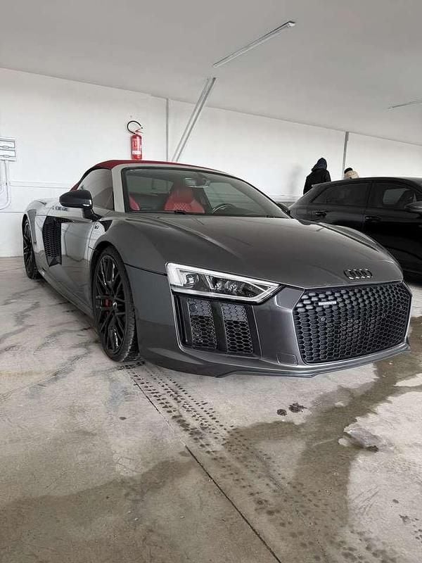 Usata Audi R8 Spyder Ambiente 610 CV (448 kW) 2019 Other Cabrio