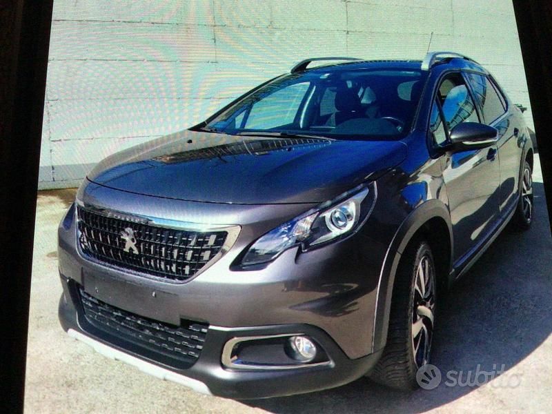 Usata Peugeot 2008 2018 Grigio SUV