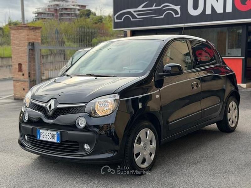 Usata Renault Twingo SE 69 CV (50 kW) 2018 Nero Utilitaria