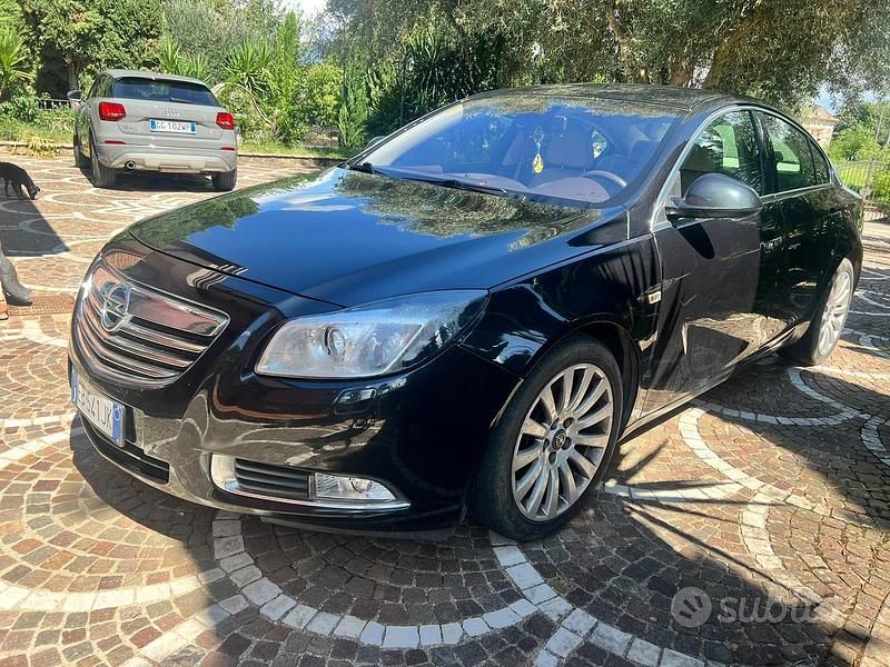 Usata Opel Insignia 160 CV (117 kW) 2010 Nero Berlina