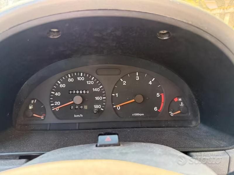 Usata Suzuki Vitara 75 CV (55 kW) 2000 SUV