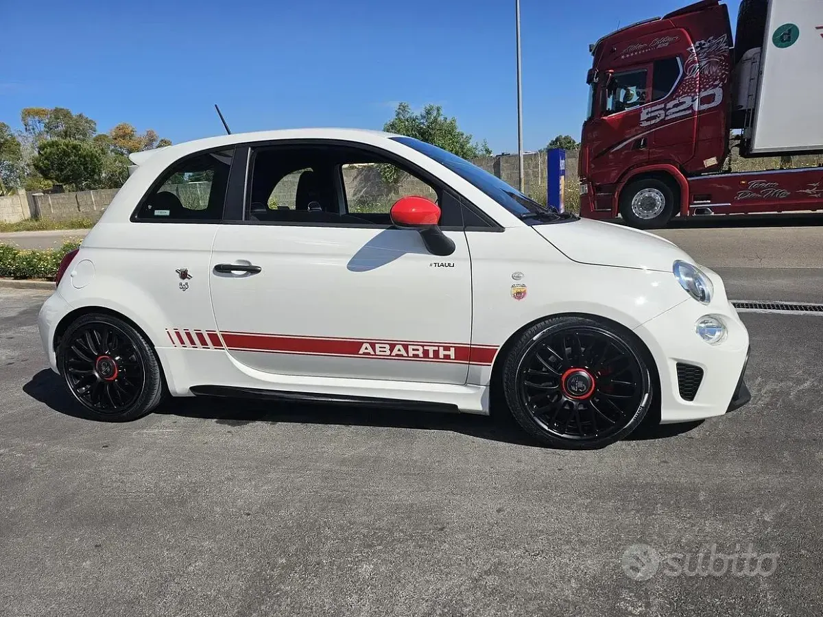 Usata Abarth 500 145 CV (106 kW) 2017 Bianco Berlina