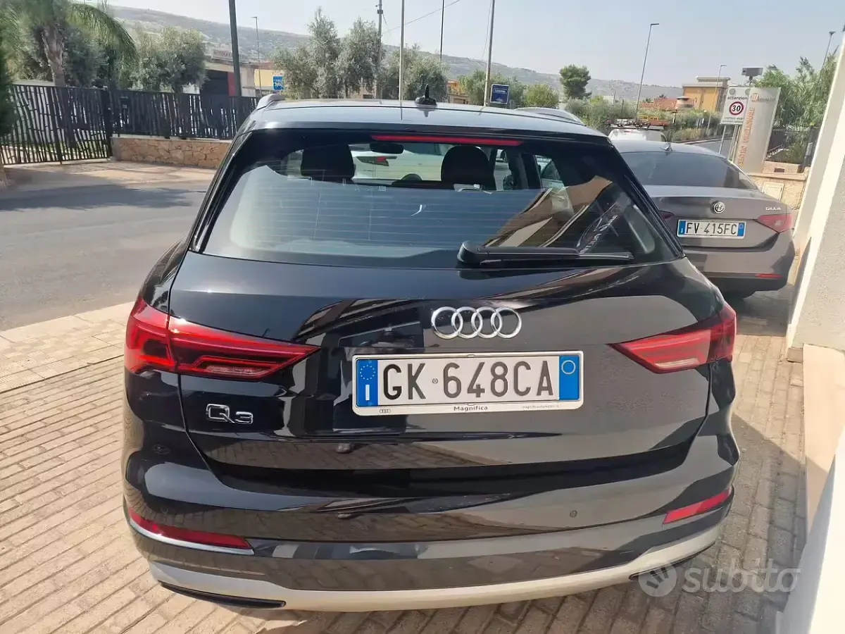 Usata Audi Q3 150 CV (110 kW) 2022 Nero SUV