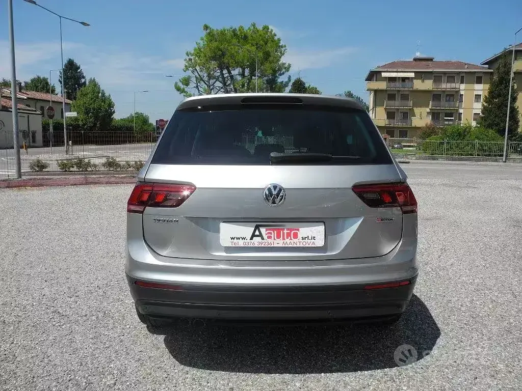 Usata VW Tiguan 150 CV (110 kW) 2019 Grigio SUV