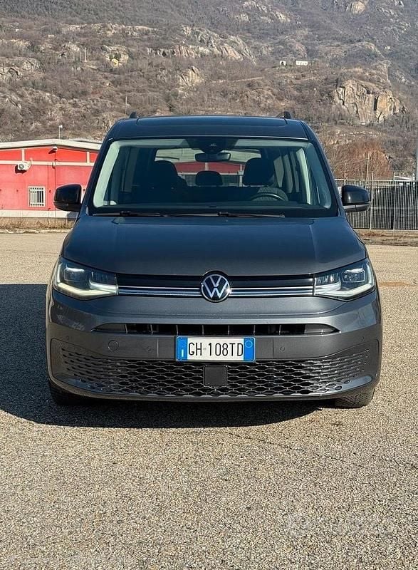 Usata VW Caddy Style 2020 Grigio Monovolume