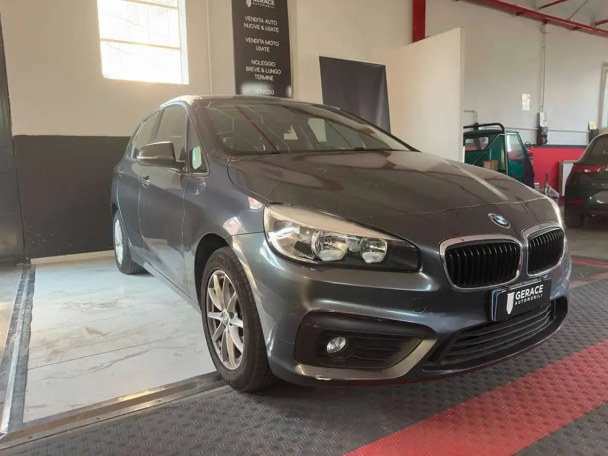 Usata BMW 218 Active Tourer 150 CV (110 kW) 2016 Grigio Monovolume