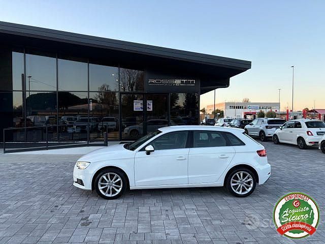 Usata Audi A3 116 CV (85 kW) 2019 Bianco Berlina