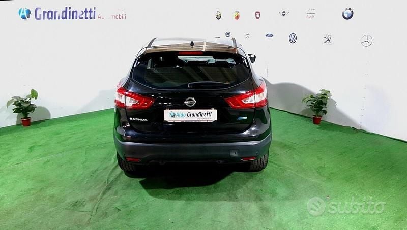 Usata Nissan Qashqai 115 CV (84 kW) 2015 Nero SUV