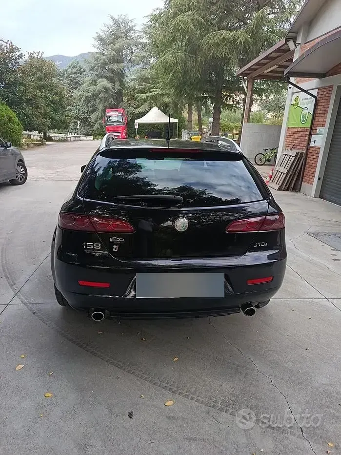 Usata Alfa Romeo 159 150 CV (110 kW) 2009 Nero Station wagon