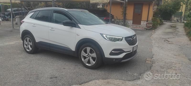 Usata Opel Grandland X 130 CV (95 kW) 2019 Bianco SUV