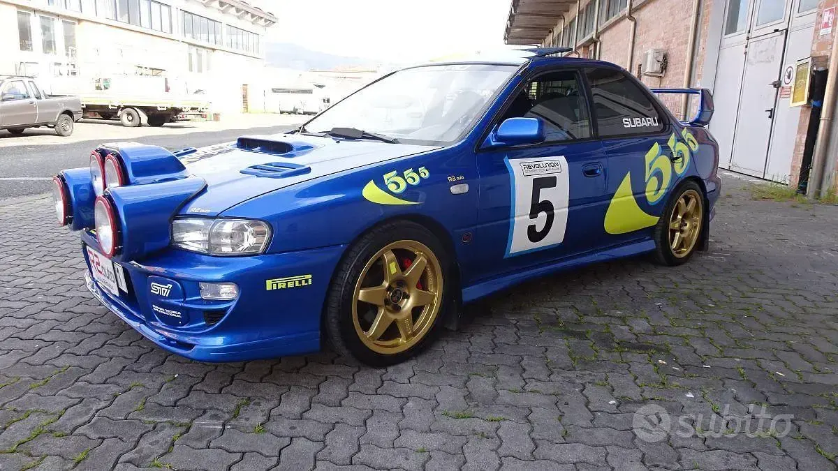 Usata Subaru Impreza 260 CV (191 kW) 2000 Blu Berlina