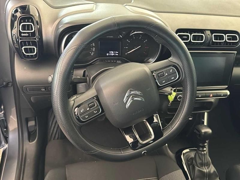 Begagnad Citroën C3 Aircross 110 HK (80 kW) 2024 Grå SUV