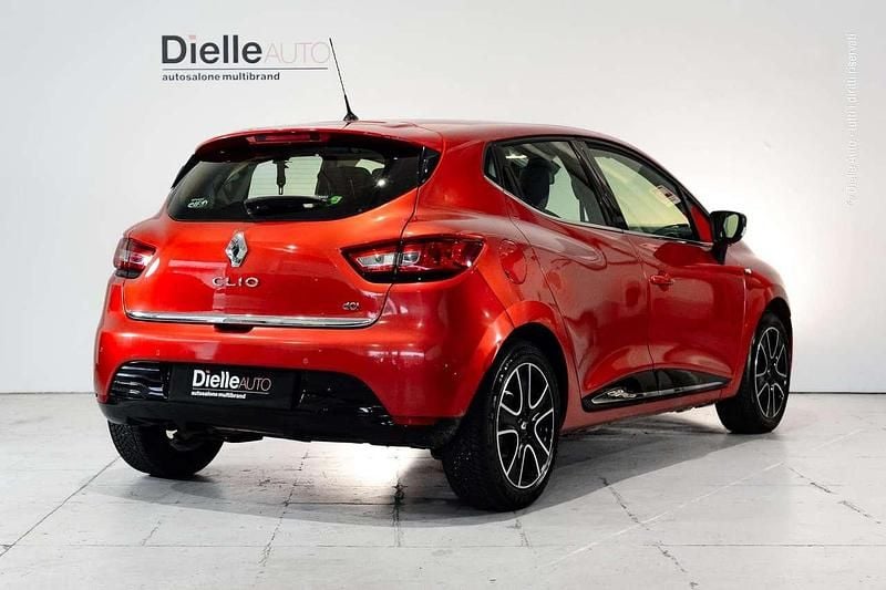 Usata Renault Clio IV 90 CV (66 kW) 2016 Rosso metallizzato Utilitaria