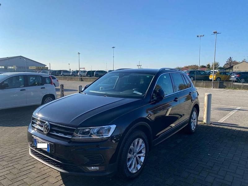 Usata VW Tiguan Elegance 150 CV (110 kW) 2020 Nero SUV