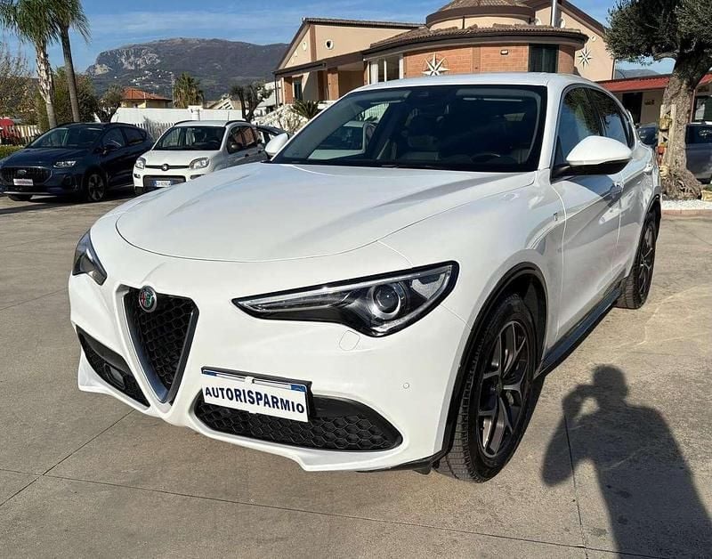 Usata Alfa Romeo Stelvio Ti 209 CV (153 kW) 2021 Bianco SUV