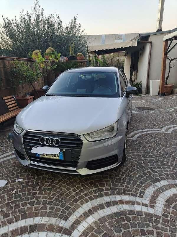 Usata Audi A1 Sportback Ambiente 116 CV (85 kW) 2015 Utilitaria