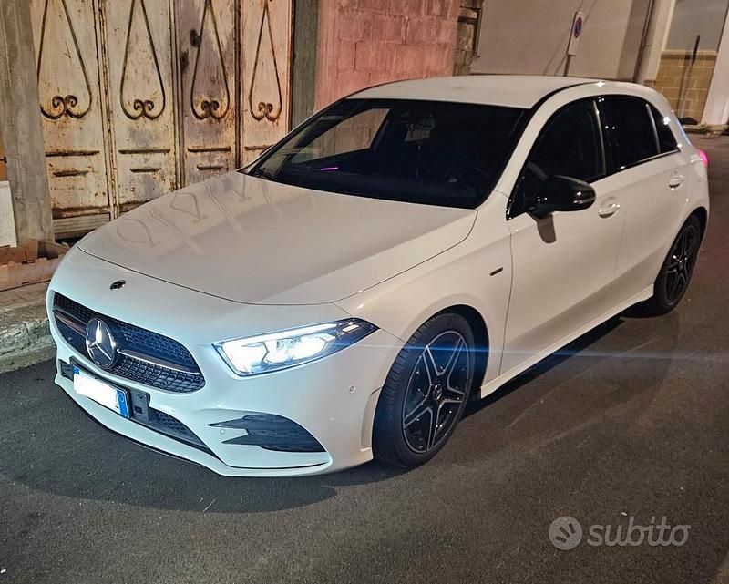 Usata Mercedes A200 AMG 150 CV (110 kW) 2021 Bianco Berlina