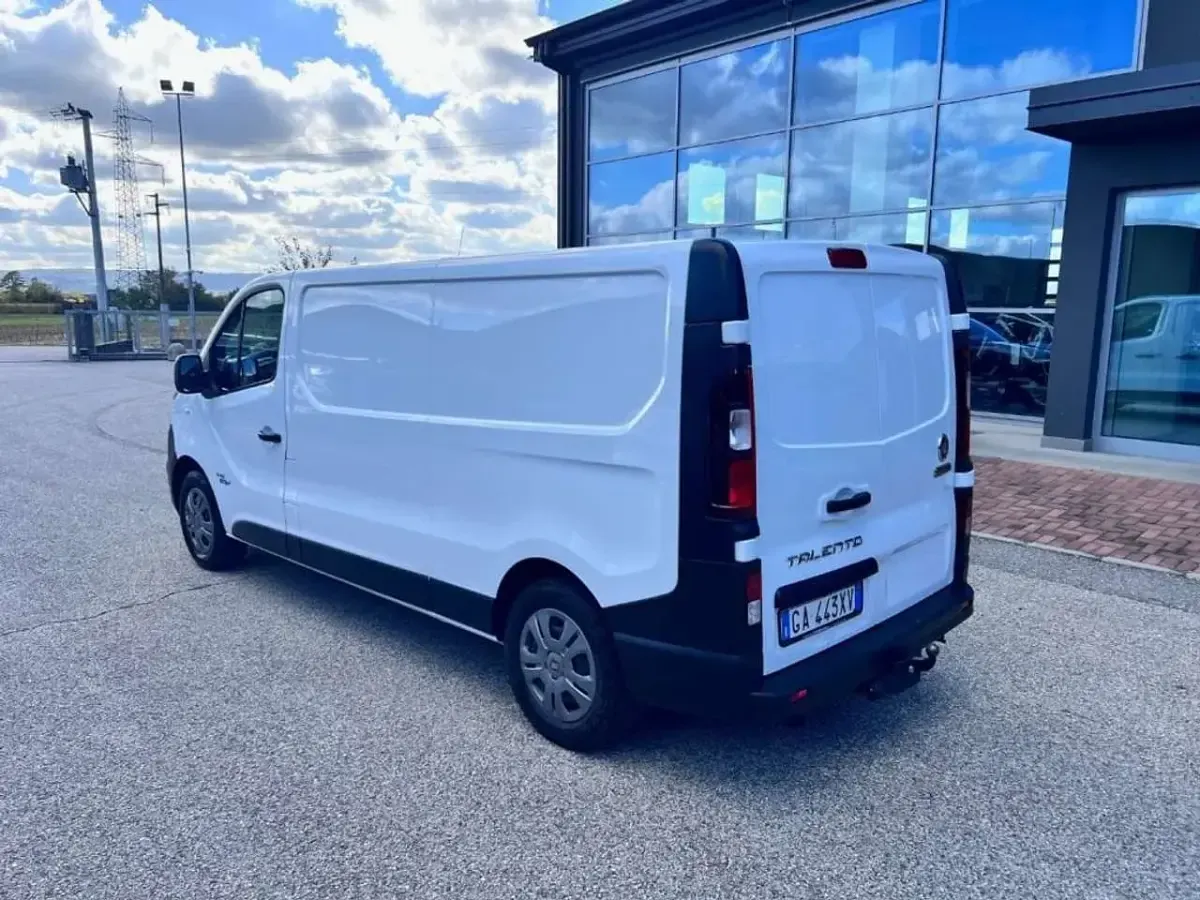 Usata Fiat Talento 145 CV (106 kW) 2020 Bianco Monovolume