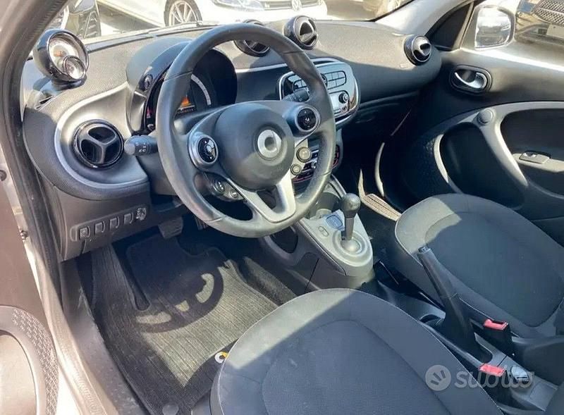 Usata Smart ForFour Passion 90 CV (66 kW) 2019 Bianco Utilitaria