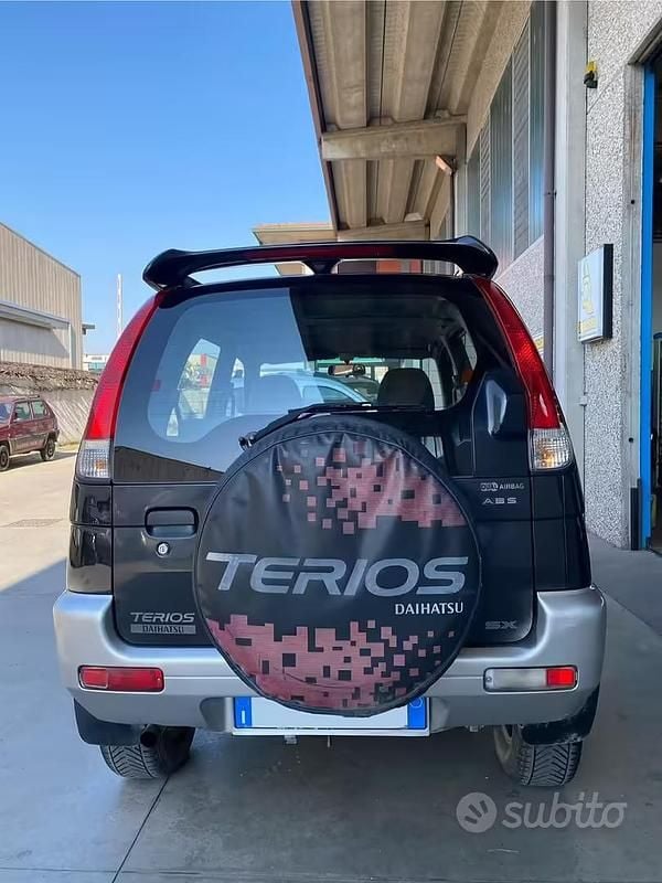 Usata Daihatsu Terios 2005 Nero SUV