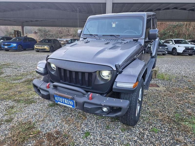 Grigio Usata 2020 Jeep Wrangler Unlimited Sahara SUV | 44.800 € (Cara) - Immagine 1/4